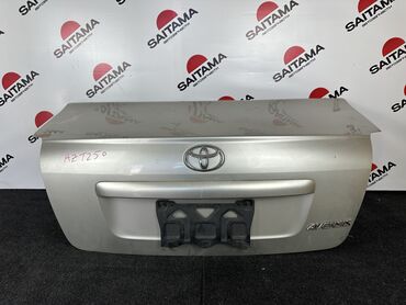 Решетки радиатора: Крышка багажника Toyota, 2005 г., Б/у, Оригинал