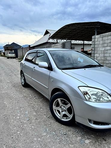 e34 4 4: Toyota Corolla: 2002 г., Бензин, Хэтчбэк — 4