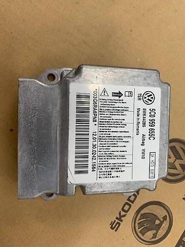 ferrex kompresor 50l: CENTRALA AIRBAGA ZA VOLKSWAGEN GOLF 6 - 5C0959655C | Senzor airbaga — 1