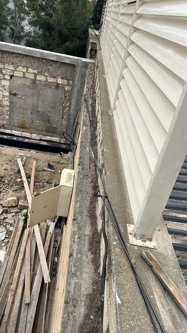 Digər metal məhsullar: Gün qrıcı., üfüqi zolaqlı metal hasar. Bu cür hasarlar həyətlər və — 8