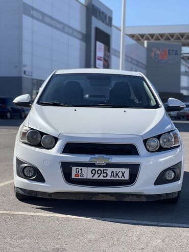 Chevrolet: Chevrolet Aveo: 2016 г., 1.4 л, Автомат, Бензин, Седан