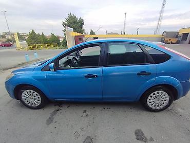 avto aksesuar kredit: Ford Focus: 1.6 l | 2010 il 284360 km Sedan — 2