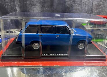 скупка масштабных моделей автомобилей: Коллекционная модель LADA-2104 blue 1984 Legendary Soviet Cars