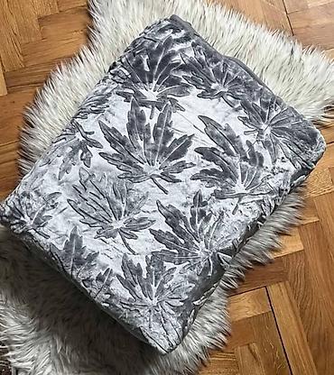 Ćebad i pokrivači: 🍂Singl i bracna ćebad🍂 🍂Dimenzije-160*220 🍂Cena-3100 — 15