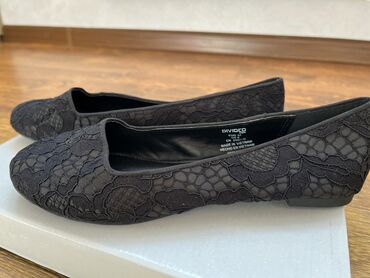 tufli na kablukah 37 razmer: Продаю новую женскую обувь 37 размер фирма H&M 1000c
