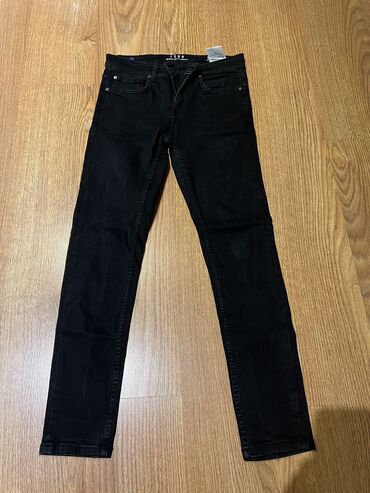 dkny jeans crne broj elastin: Malo nosene broj 30