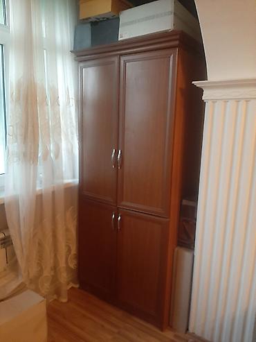 divar ici skaflar: İkiqapılı şkaf – 2 ədəd 1-i 80 azn - Material: MDF/laminat örtüklü — 1