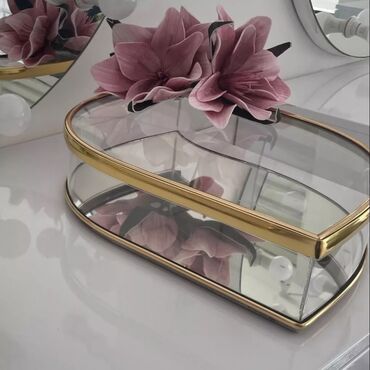 Xonça: Ünvan: Bakı şeheri çatdirilma pulsuz. 
elaqe nomresi — 3