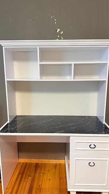 Mebel: Düz masa, Polkalı, Siyirməli — 2