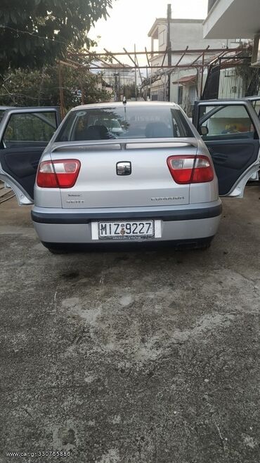 Seat: Seat Cordoba: 1.4 l. | 2002 έ. | 113000 km. Λιμουζίνα