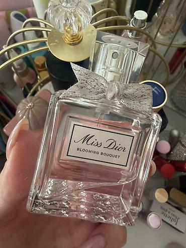 dior sausage: Miss Dior Blooming Bouquet — женская туалетная вода. Из 50 мл остаток — 1