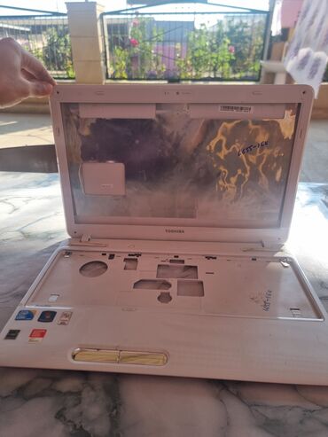 жесткие диски переносные: Toshiba L655-S5065 korpusudur Dahilində touchpad mövcuddur Bütün