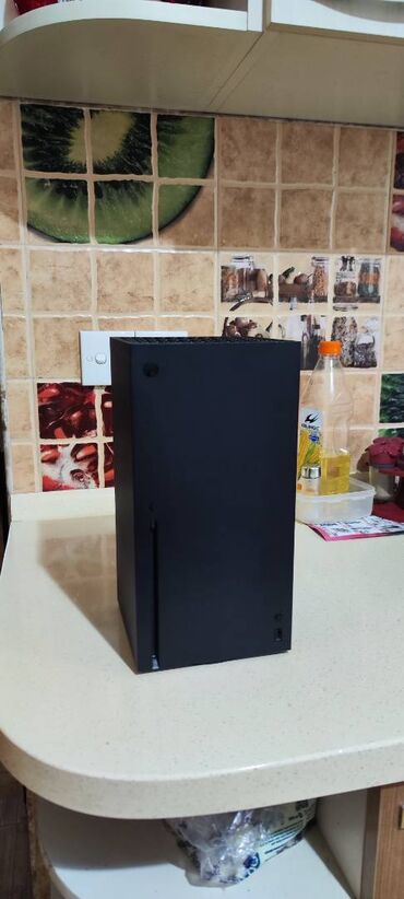 hoffman x go: Xbox series X 1TB satılır ( barter olunmur). Xahiş edirəm diqqətli