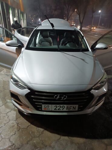 Hyundai: Hyundai Elantra: 2017 г., 1.6 л, Автомат, Бензин, Седан