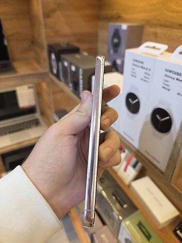 билайн сим карта: Samsung Galaxy S23, 256 ГБ (на задней крышке наклейка “256G”). Цвет — — 3