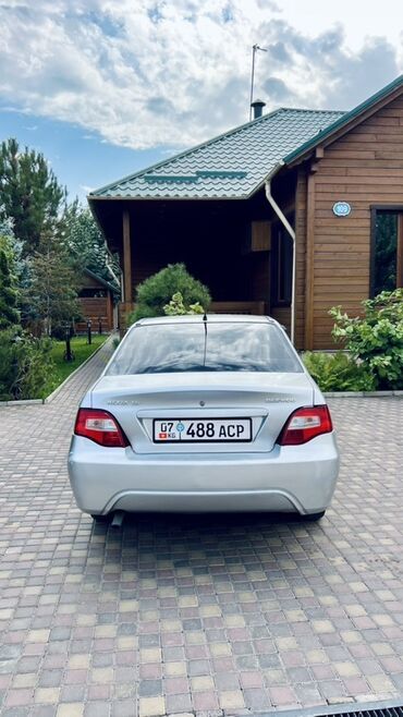 матиз 2 эшик: Daewoo Nexia: 2008 г., 1.6 л, Механика, Бензин, Седан