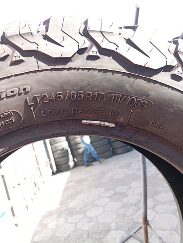Шины: Шины 245 / 65 / R 17, Б/у, Внедорожные (АТ/МТ), США, BFGoodrich