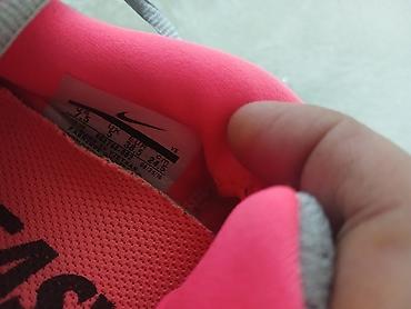 celika: Nike Air Zoom Vomero 12 – ženske patike za trčanje - Veličina: na — 6