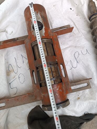 Масло, консервы: Шнековый Маслопресс.Маслобойка . только шнек вал и стол. рабочий — 16