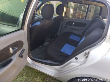 Renault: Renault Symbol: 1.4 l | 2007 il 323000 km Sedan — 9