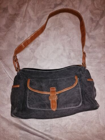 Другие сумки: . Новые. Красивые,классные сумочки. Фиолетовая сумочка, есть — 13