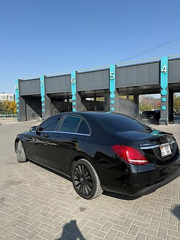 k8 kia: Mercedes-Benz C-Class: 2018 г., Седан — 10