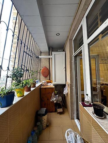 azinko binalari: 2 otaqlı, Yeni tikili, m. 8 Noyabr, 105 kv. m — 8