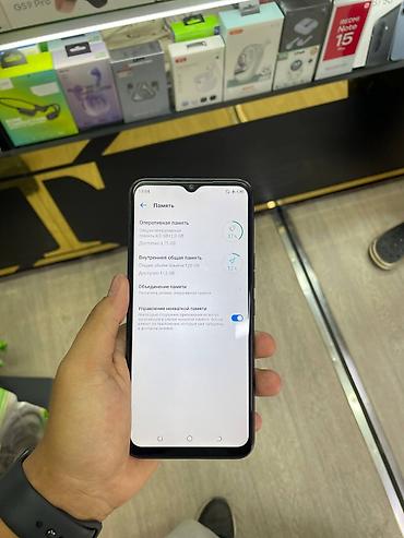 iphone 16 pro max 256: Tecno Spark 8C, Б/у, 128 ГБ, цвет - Синий, 1 SIM, eSIM — 3