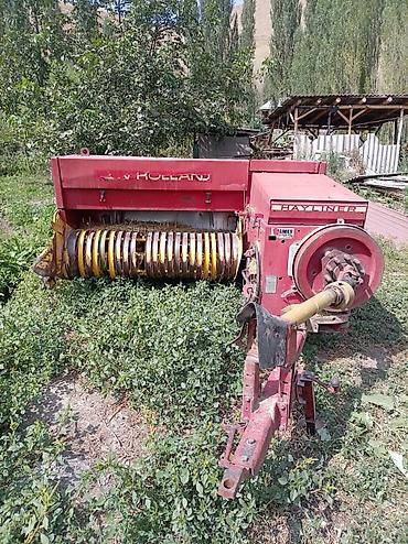 мото фила: Пресс-подборщик тюковый New Holland Hayliner 377 - Навесной/прицепной — 1