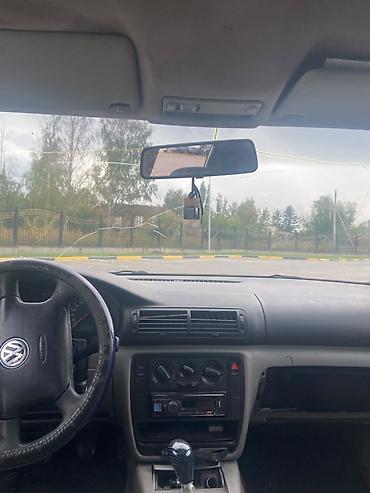 авто дом: Volkswagen Passat: 1997 г., 1.6 л, Механика, Седан — 5