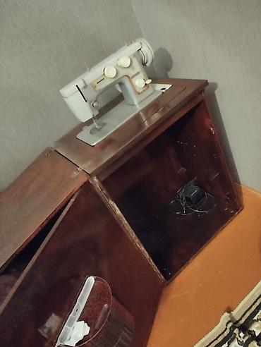 ip xsmax: Podolsk 142 tikiş maşını – stol içi quraşdırma ilə - Model: Подольск — 2