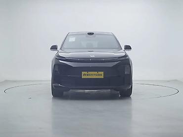 Lixiang: Lixiang L6: 2025 г. — 1