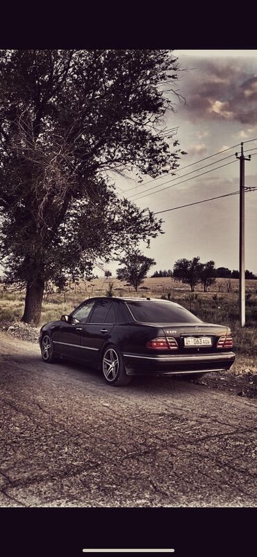 Mercedes-Benz: Mercedes-Benz E-Class: 2001 г., 3.2 л, Автомат, Бензиновая, Седан — 7