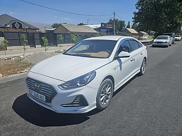 камри 75 2022: Hyundai Sonata: 2018 г., 2 л, Автомат, Газ, Седан — 3
