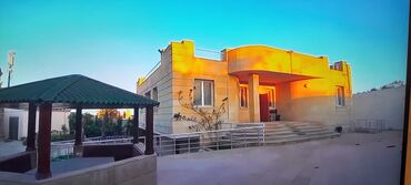 Həyət evləri və villaların satışı: Ev monolit betonla, qaya üzərində tikilib, dəniz mənzərəlidir. 1-ci — 2