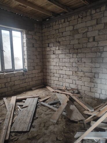 Həyət evləri və villaların satışı: Bakıxanov qəs. 4 otaqlı, 110 kv. m, Təmirsiz — 7