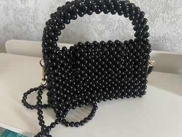 кольцо с брильянтом: Сумка из бусин, ручная работа