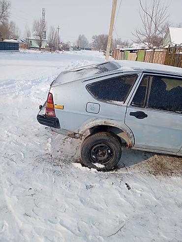 Volkswagen: Volkswagen : 1980 г., 1.8 л, Механика, Бензин, Хэтчбэк — 2