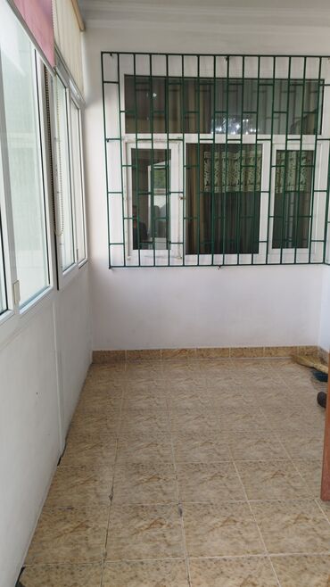 Продажа домов: Полдома, 100 м², 4 комнаты, Собственник, Косметический ремонт — 3