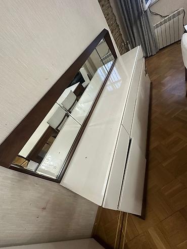 Mebel: İşlənmiş, Açılmayan, Dördbucaq masa, 4 stul — 1