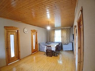 Günlük kirayə evlər: 100 kv. m, 4 otaqlı — 2