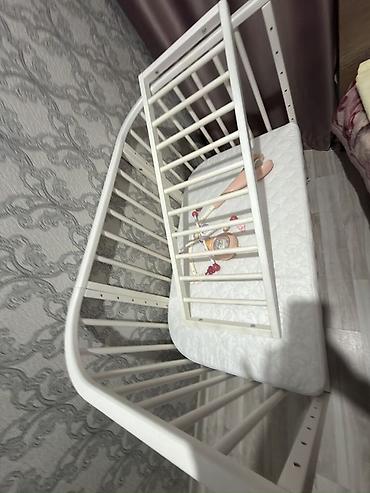 продам детскую кроватку: Продаём детскую кроватку — почти новая! До канца ещё не собрано брали — 3