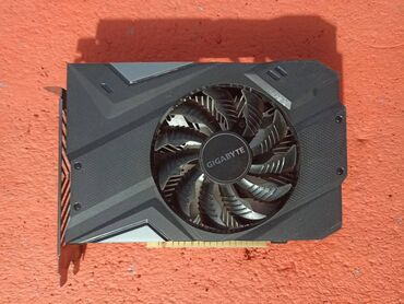 Процессоры: Видеокарта, Б/у, Gigabyte, GeForce GTX, 4 ГБ, Для ПК