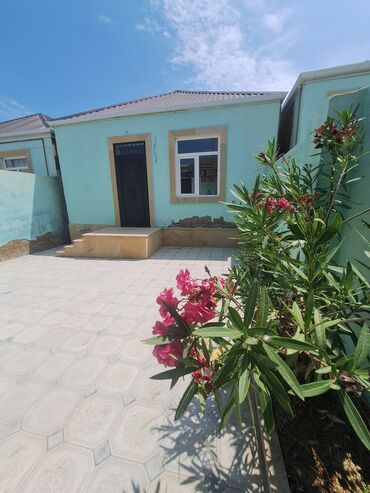 Binəqədi qəs. 3 otaqlı, 72 kv. m, Kredit yoxdur, Yeni təmirli