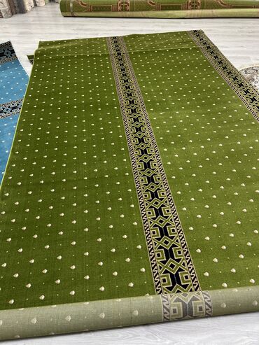 Linoleum: Qi̇ymətlər 10 azn başlayir depodan bir başa satiş suni̇ qazonlar — 18