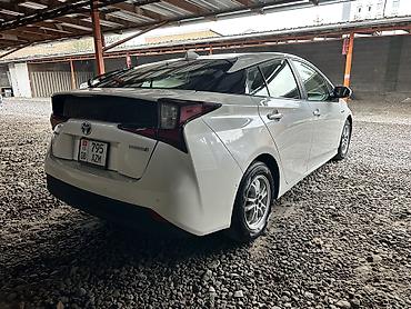 электричка ниссан: Toyota Prius: 2019 г., Гибрид — 6