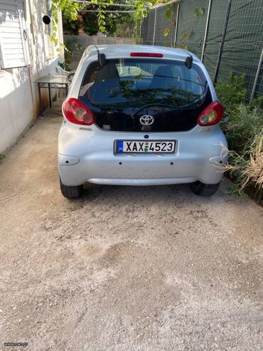 Toyota: Toyota Aygo: 1 l. | 2006 έ. Χάτσμπακ