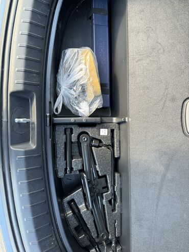 Hyundai: Hyundai Santa Fe: 2 l | 2015 il Ofrouder/SUV — 10