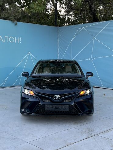 Toyota: Toyota Camry: 2021 г., 2.5 л, Автомат, Бензин, Седан
