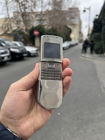 nokia 8800 qiymeti azerbaycanda: Nokia 8 Sirocco | < 2 GB Memory Capacity | rəng - Gümüşü | Düyməli
